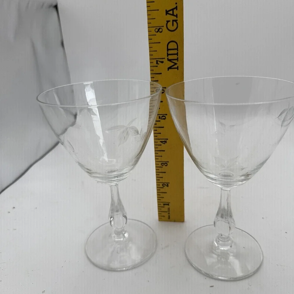 2 Vtg Libbey Glass Wheat Etched Design Wine or Sherbert 6
